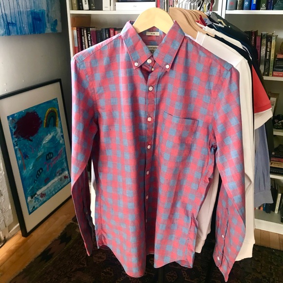 J CREW BUTTON DOWN SMALL - Picture 2 of 4